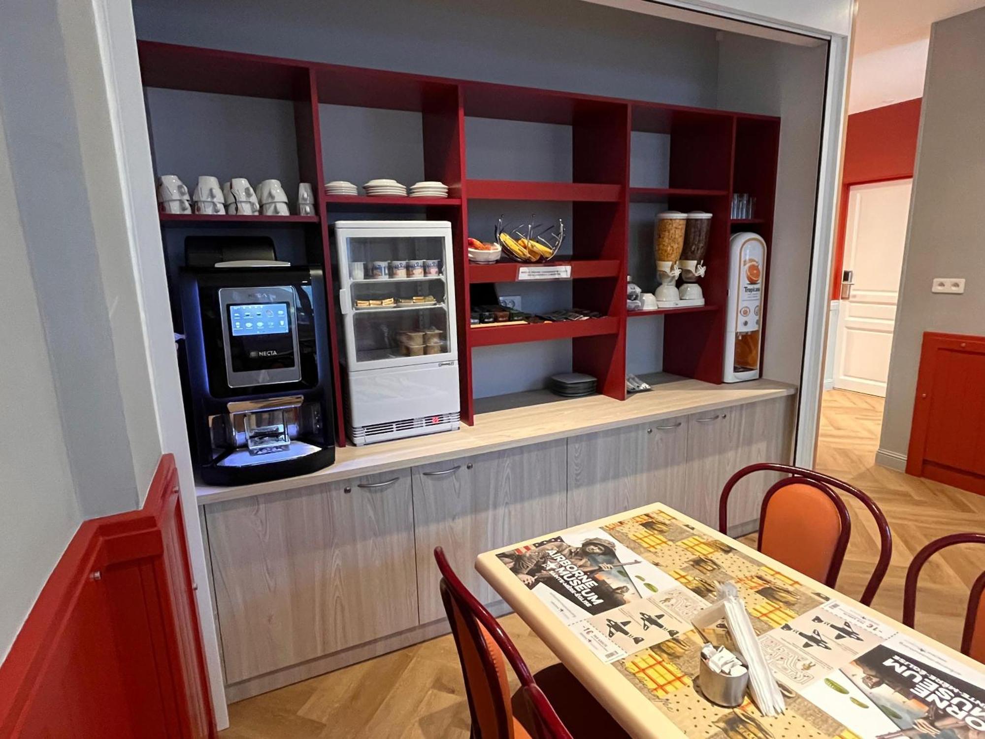 安格莱特利酒店 瑟堡 外观 照片